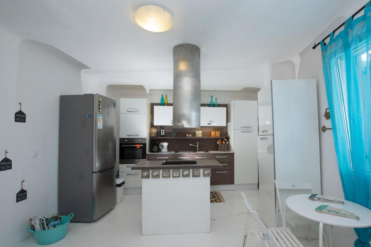 Villa Merhia Seaview Oasis With Pool & Hot Tub المظهر الخارجي الصورة